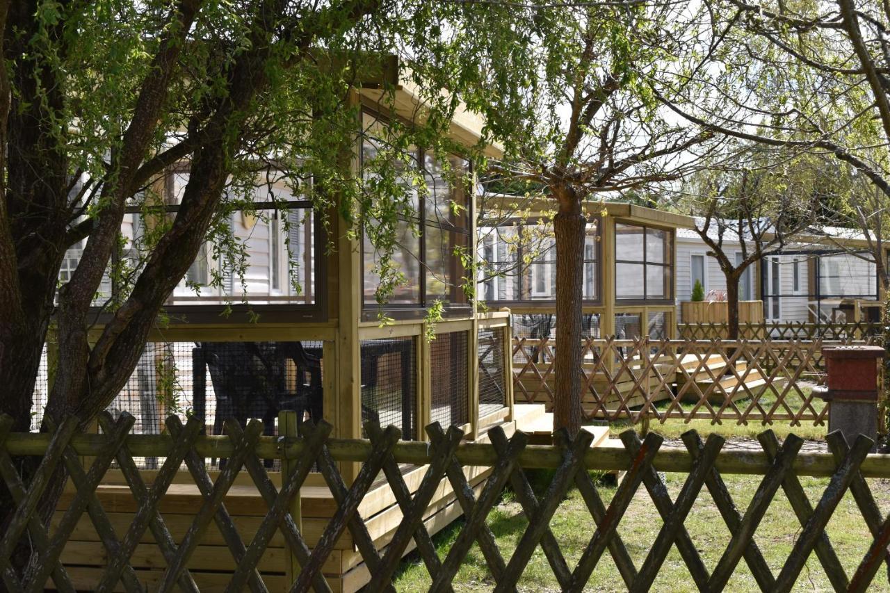 Camping Paradis Le Moulin Des Oies Belz Exterior foto